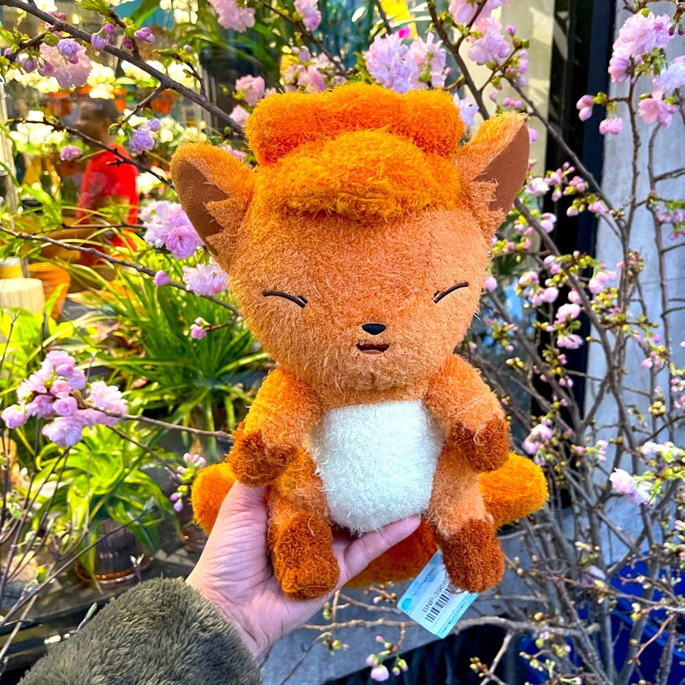 Vulpix Sun & Moon Pokémon Japanese plushie